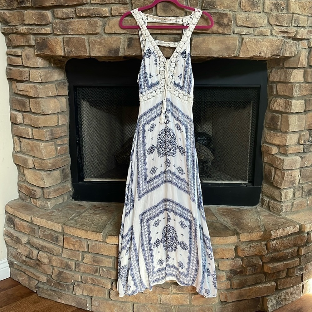 Blue and white shark bite maxi w/ see through lace at top. Unique back M
